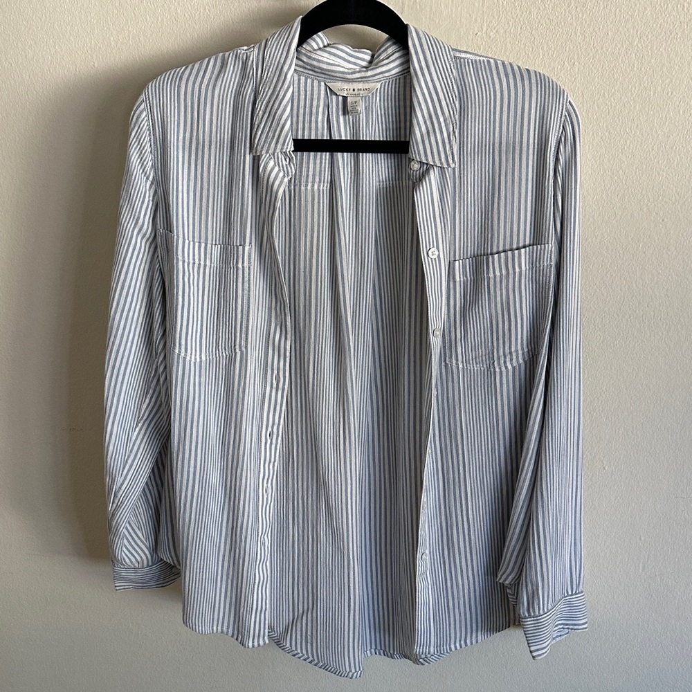Super Soft & Luxurious Lucky Brand Blouse